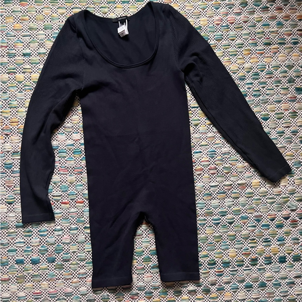 F21 ONSIE/ROMPER